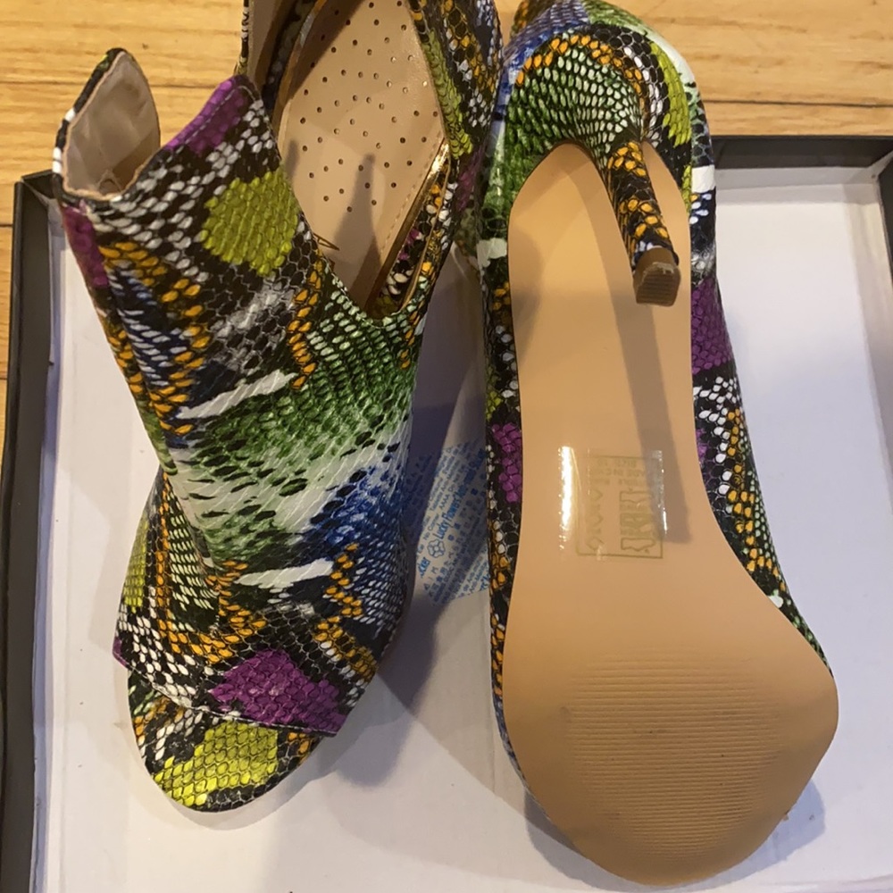 COPY - Azalea Wang Multicolored Snake Print